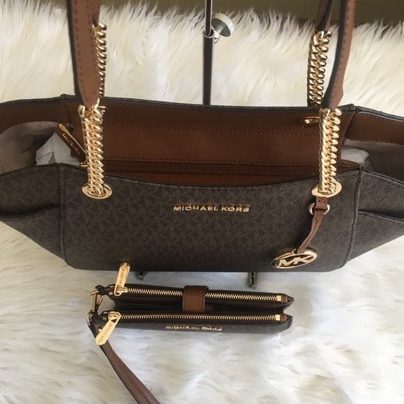 Last set✨Michael Kors chain shoulder tote &wallet - Picture 4 of 8